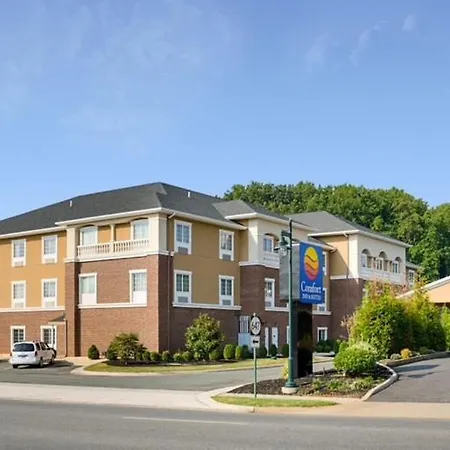 Comfort Inn And Suites
